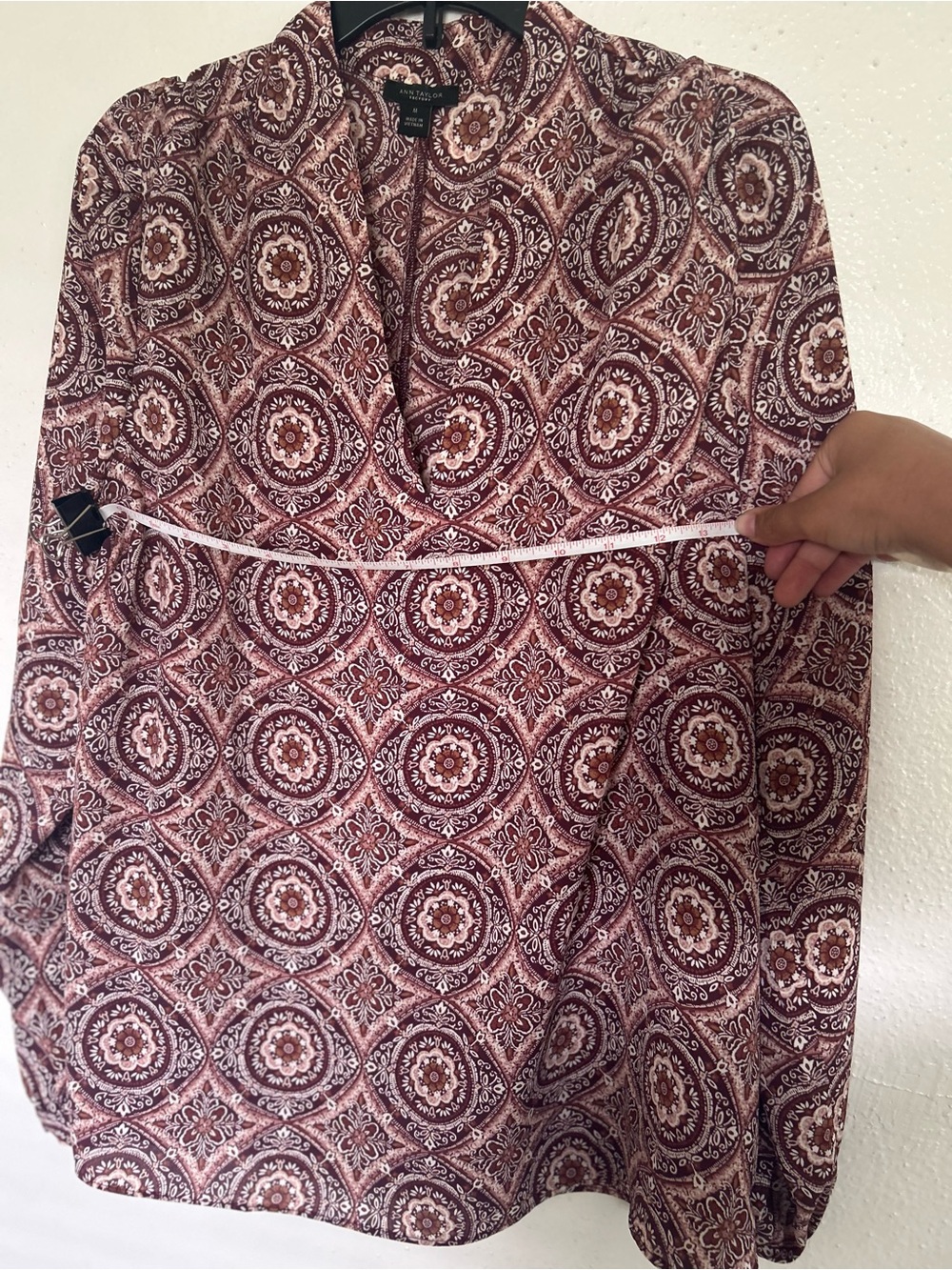 Ann Taylor Factory Maroon Paisley-Print Long Sleeve Blouse - Picture 6 of 7